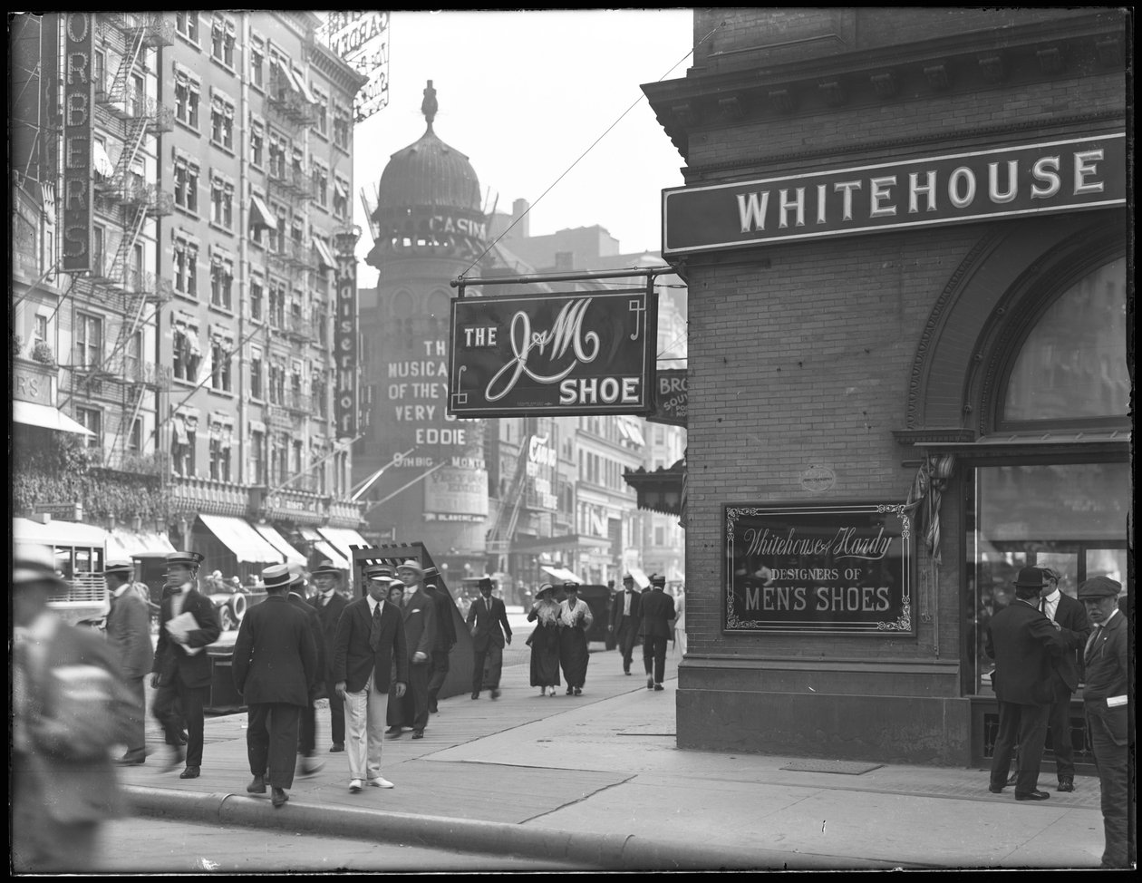 J und M Shoe jele, 1429 Broadway, New York City, 1916. augusztus 2. alkotó: William Davis Hassler