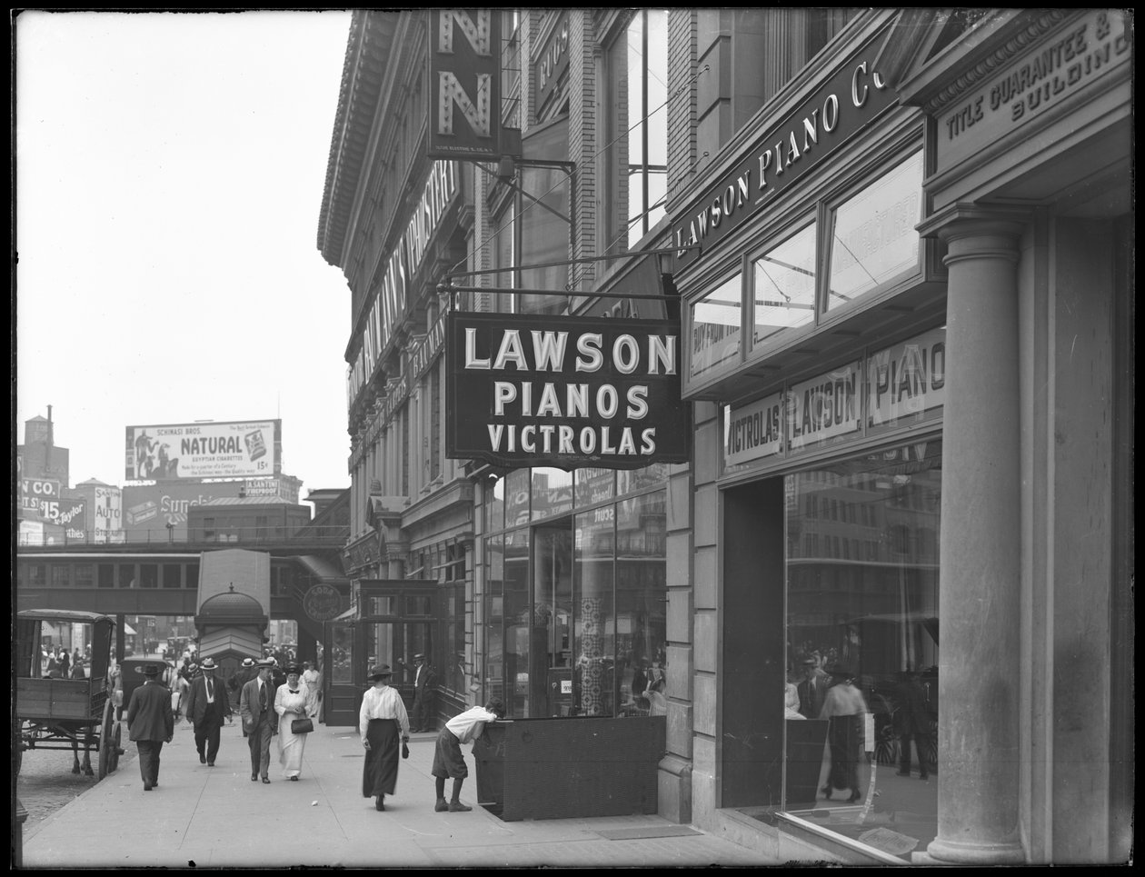 Sign for Lawson Pianos, 372 E. 149th Street, New York City, 1916. augusztus 2. alkotó: William Davis Hassler