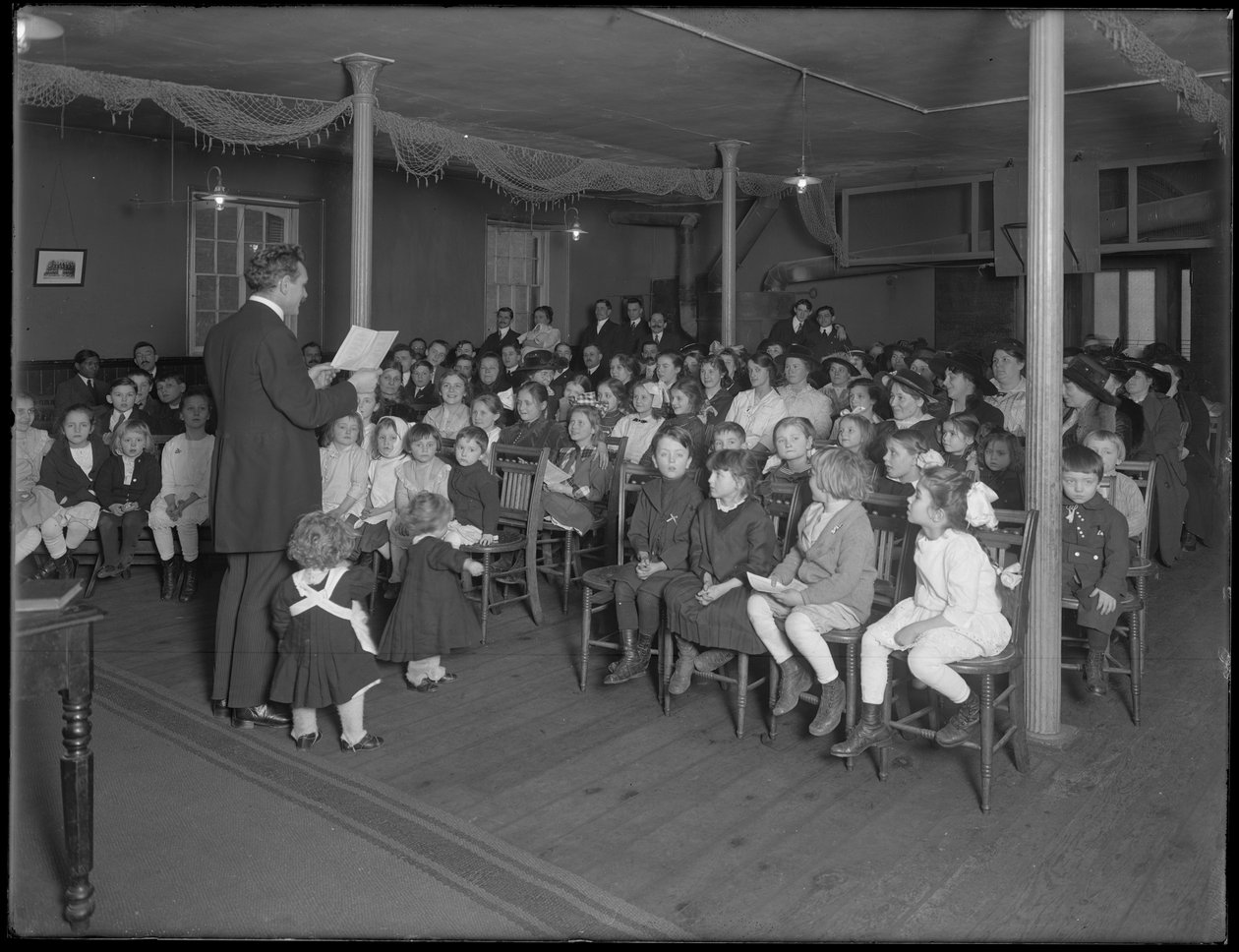 Vasárnapi iskolai osztály a New York-i baptista templomban, 235 E. 83rd Street, New York City, 1916. február 27. alkotó: William Davis Hassler