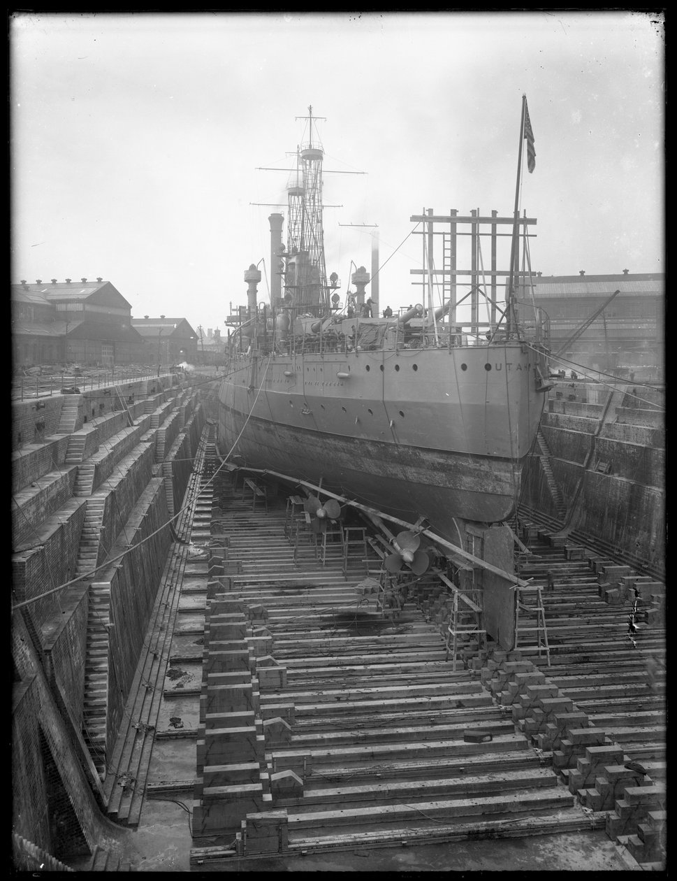 Az U.S.S. Utah szárazdokkban a Brooklyn Navy Yard-nál, 1912 körül alkotó: William Davis Hassler