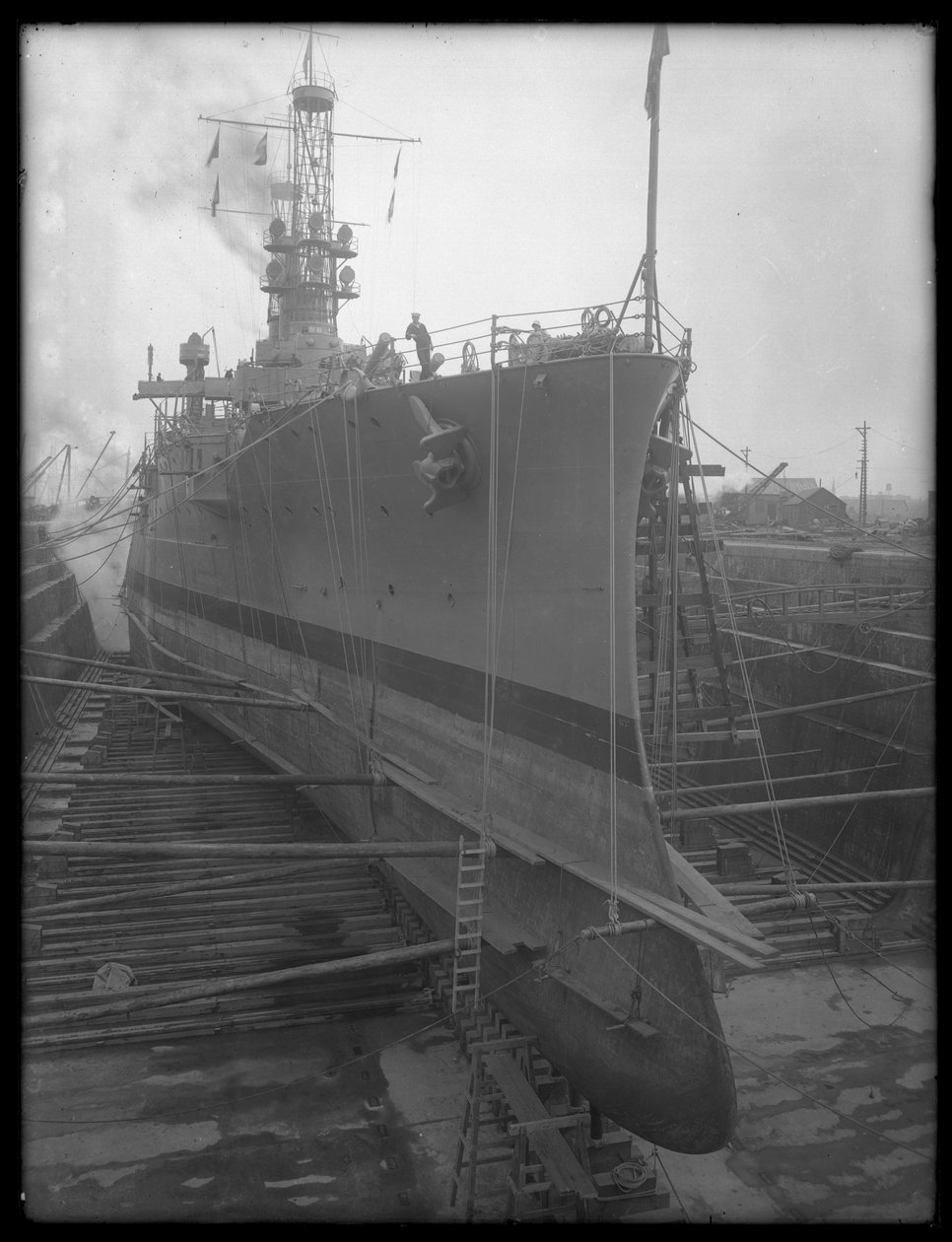 Az U.S.S. Utah szárazdokkban a Brooklyn Navy Yard-nál, 1912 körül alkotó: William Davis Hassler