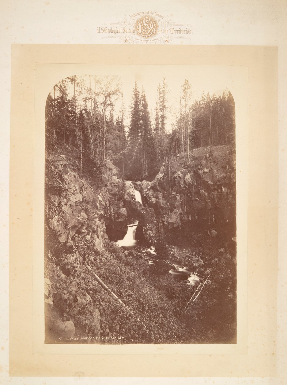 Íves vízesés Mt. Blackmore lábánál M.T. alkotó: William Henry Jackson