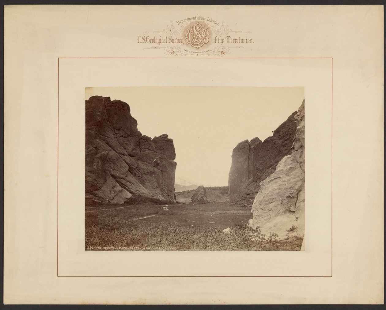 A gyönyörű kapu -- Garden of the Gods, Colorado alkotó: William Henry Jackson