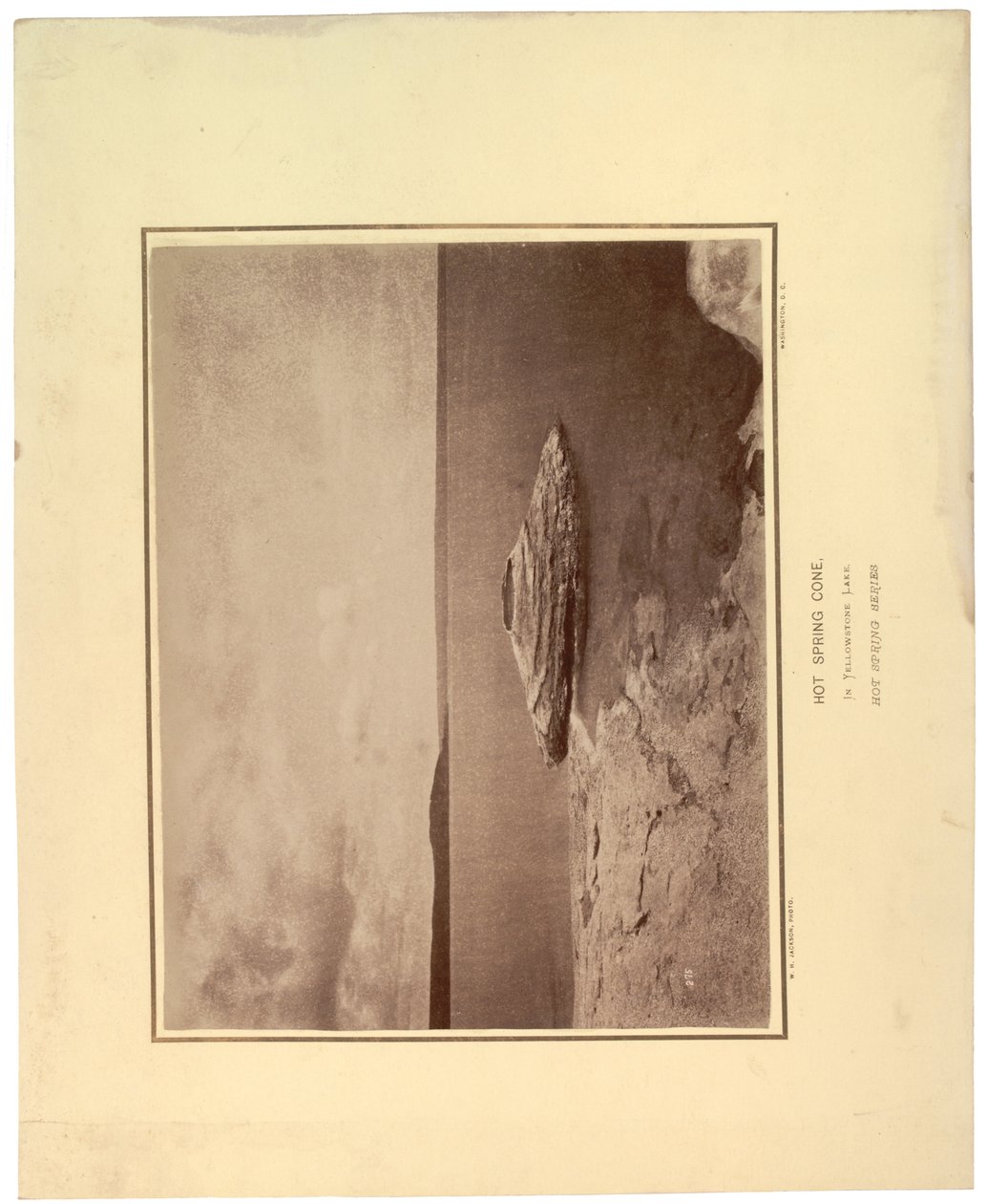 Hot Spring Cone, a Yellowstone-tóban, 1871 (szépia fotó) alkotó: William Hicks Jackson