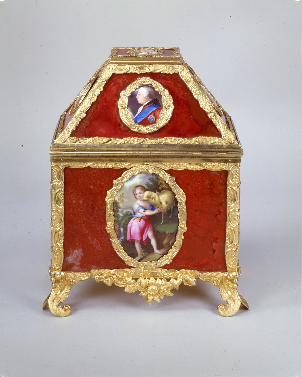 III. György koporsó, amely James Cox módjára karórát tartalmaz, 1770 körül alkotó: William Hopkins Craft
