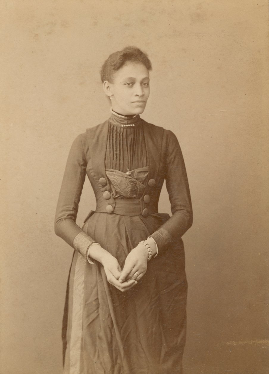 Női kabinetkártya, 1885-1892. alkotó: William J. Kuebler
