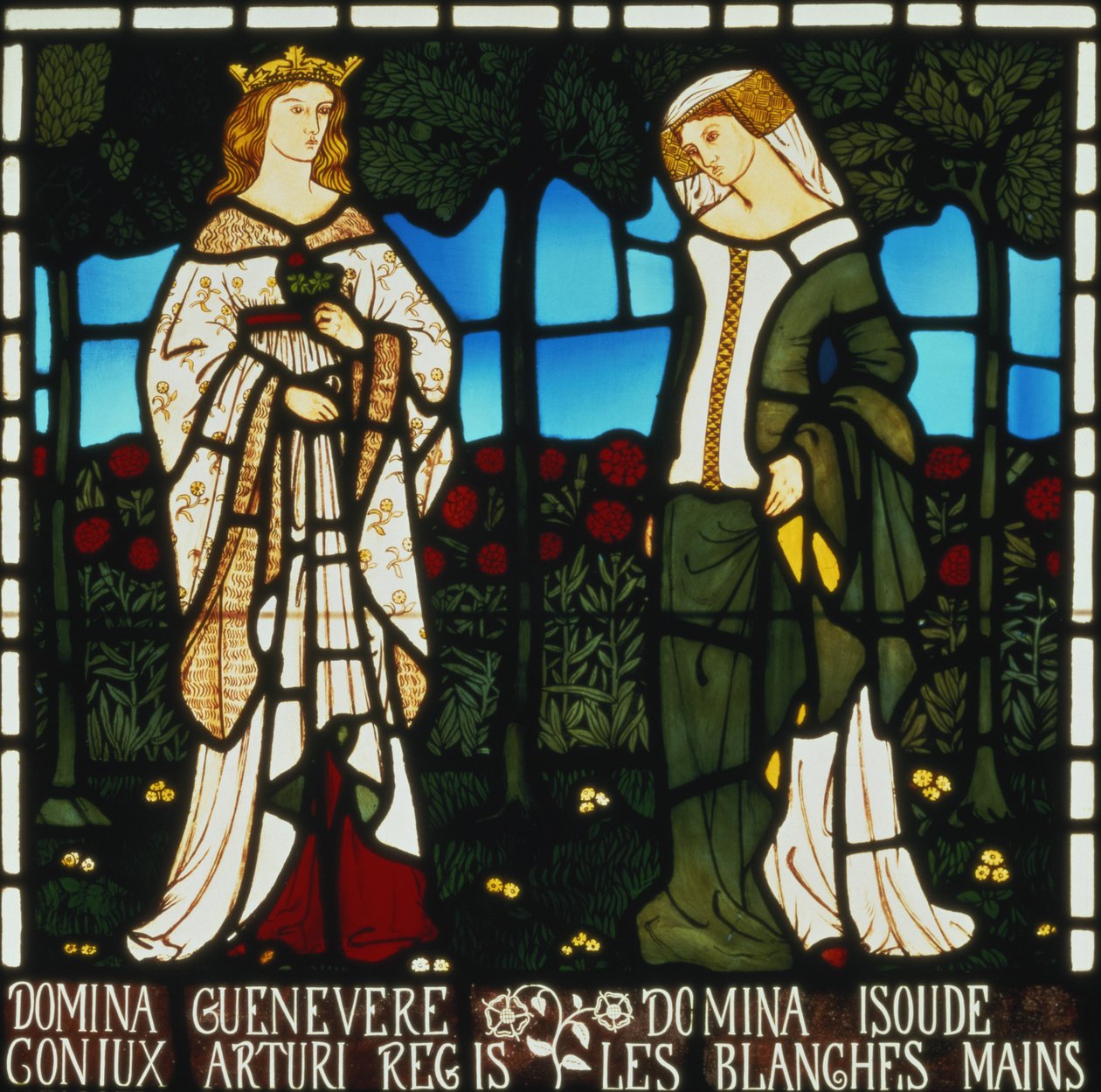 Guinevere királynő és Fehér Kezek Izoldája, „Tristán és Izolda története”, William Morris und Co., 1850 (festett üveg) alkotó: William Morris