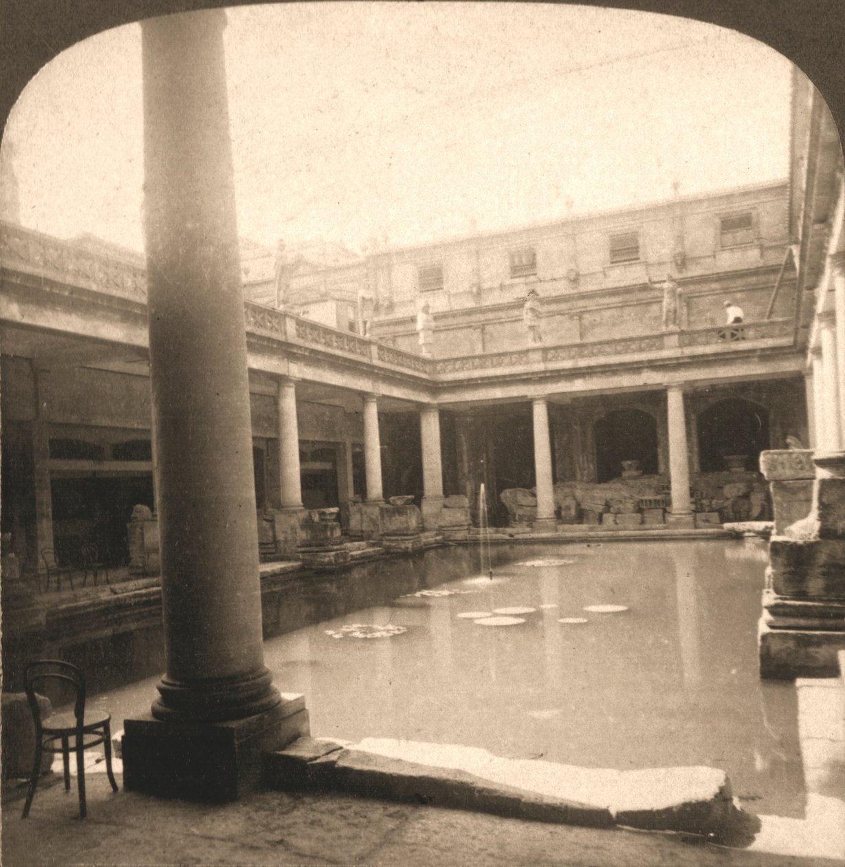 Római fürdő, Bath, Anglia, 1900. alkotó: Works and Sun Sculpture Studios