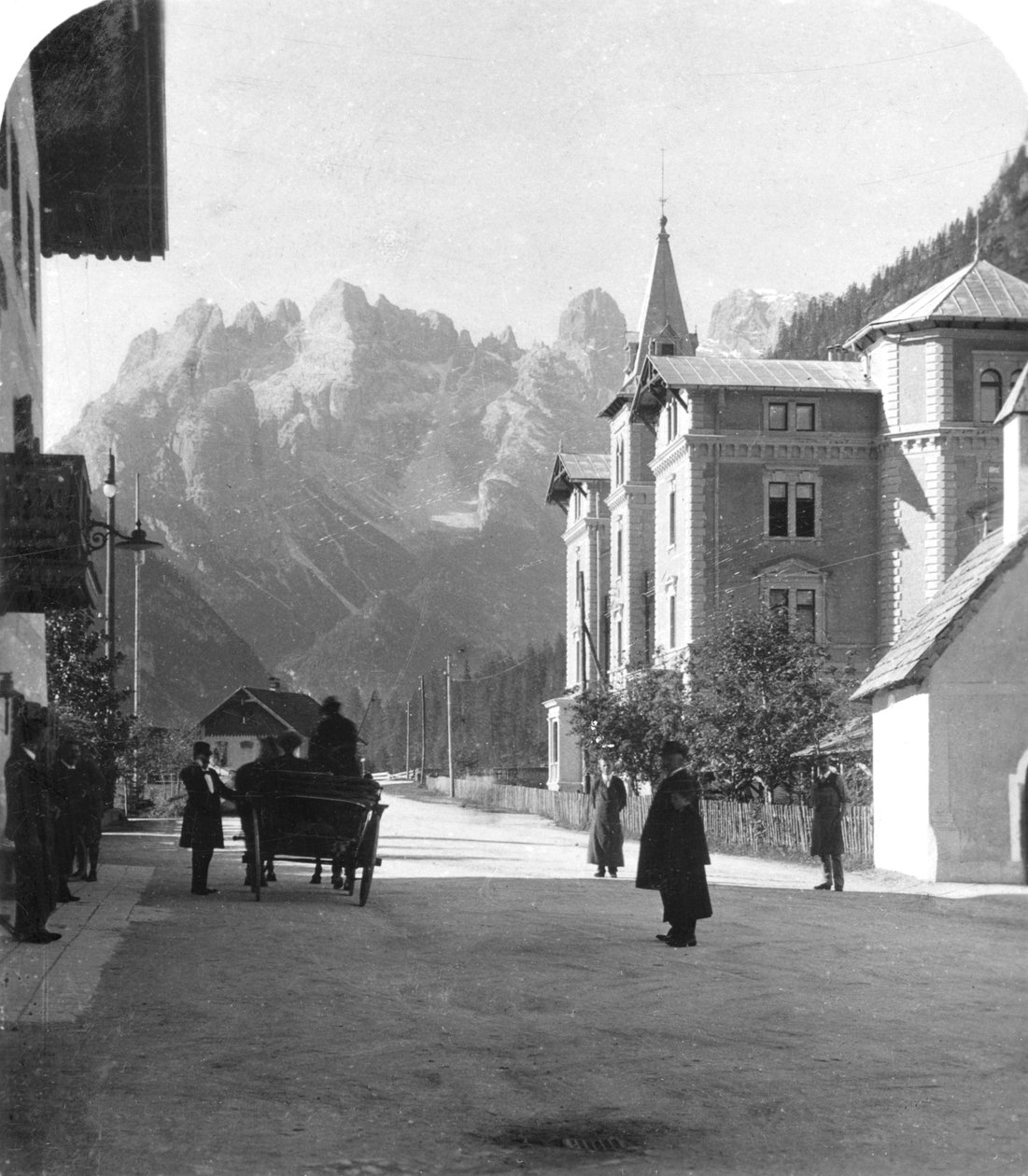 Landro és Monte Cristallo, Tirol, Olaszország, 1900-as évek. alkotó: Wurthle and Sons
