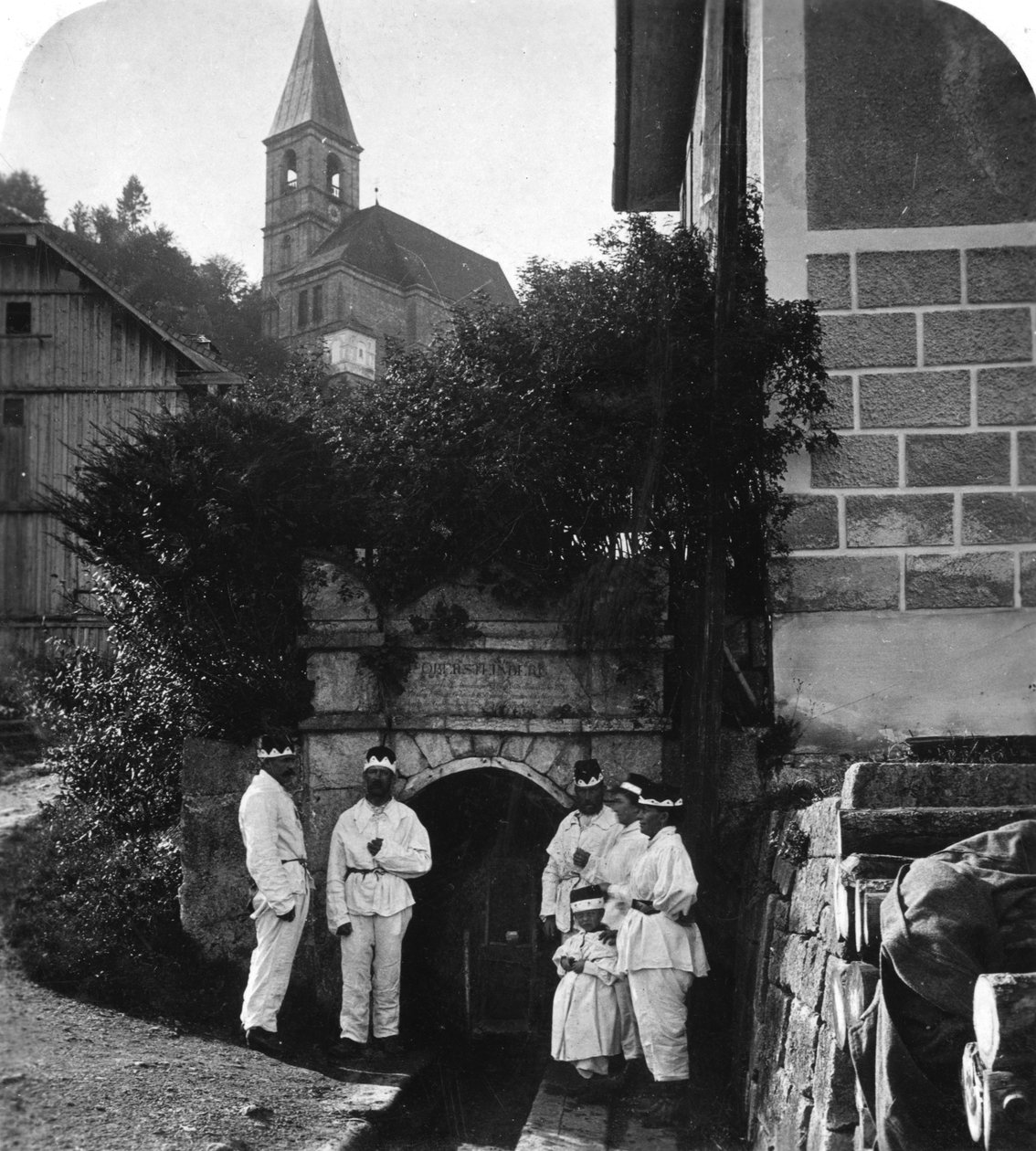 Bányabejárat, Salzburg, Ausztria, 1900-as évek. alkotó: Wurthle and Sons
