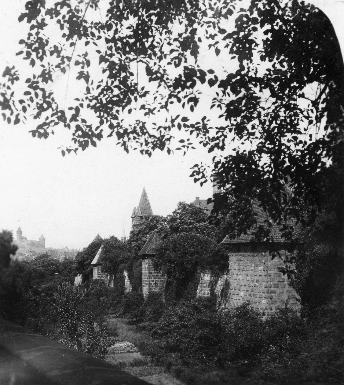 Stadtgraben, Bajorország, Németország, 1900-as évek. alkotó: Wurthle and Sons