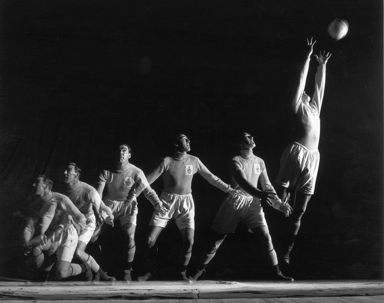 Frank Swift, brit kapus, többszörös expozíció, 1949 januárja alkotó: Zoltan Glass