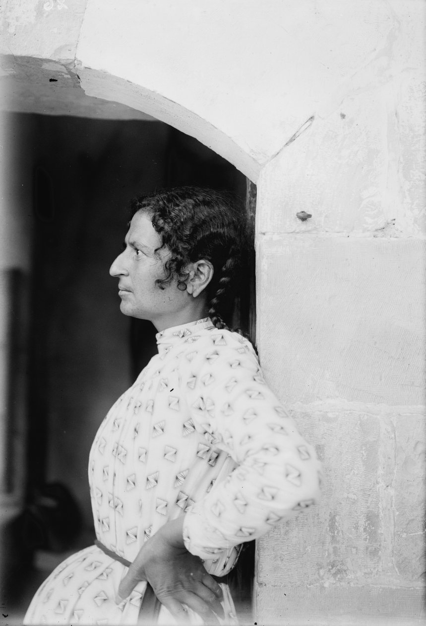 Egy szamaritánus nő Nablusból, 1920 körül (f/w fotó) alkotó: . .