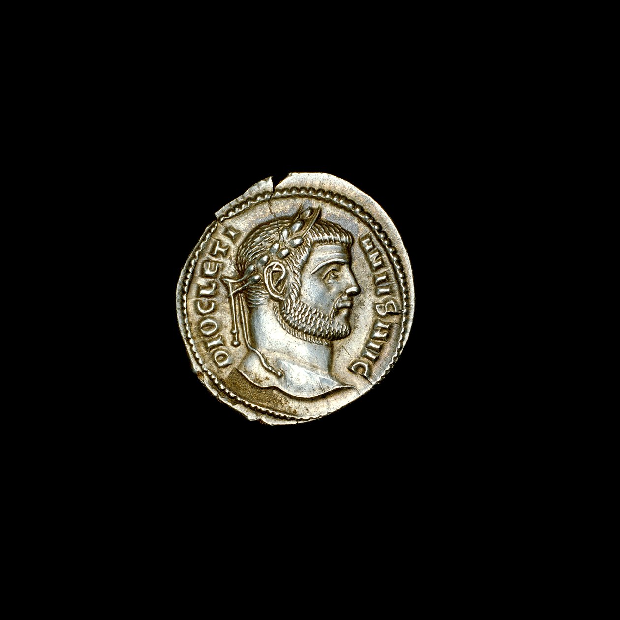 Diocletianust ábrázoló ókori római érme, i.sz. 284-305 (fotó) alkotó: Hippolyte Lalaise Devéria