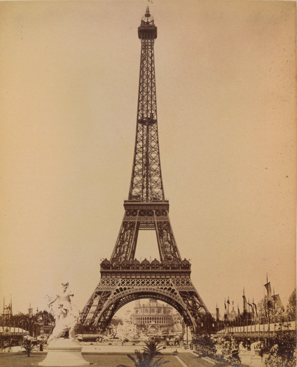 Eiffel-torony, párizsi kiállítás alkotó: . .