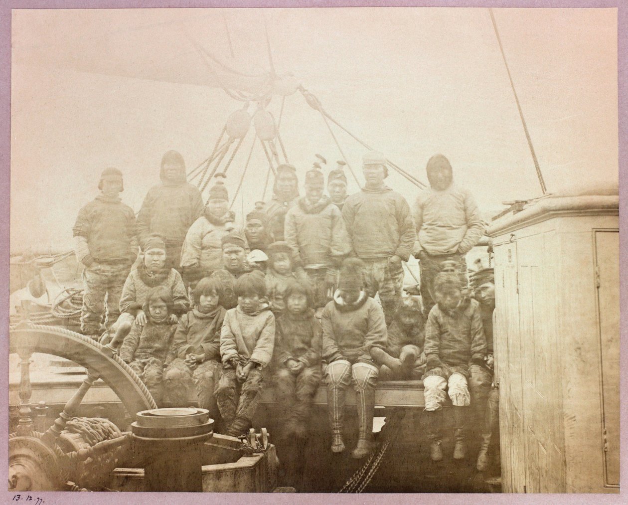 George Nares kapitány (1831-1915) sarkvidéki expedíciója (1875-1876): bennszülöttek csoportja a „Felfedezésen” alkotó: Frederick (attr. to) Barnard