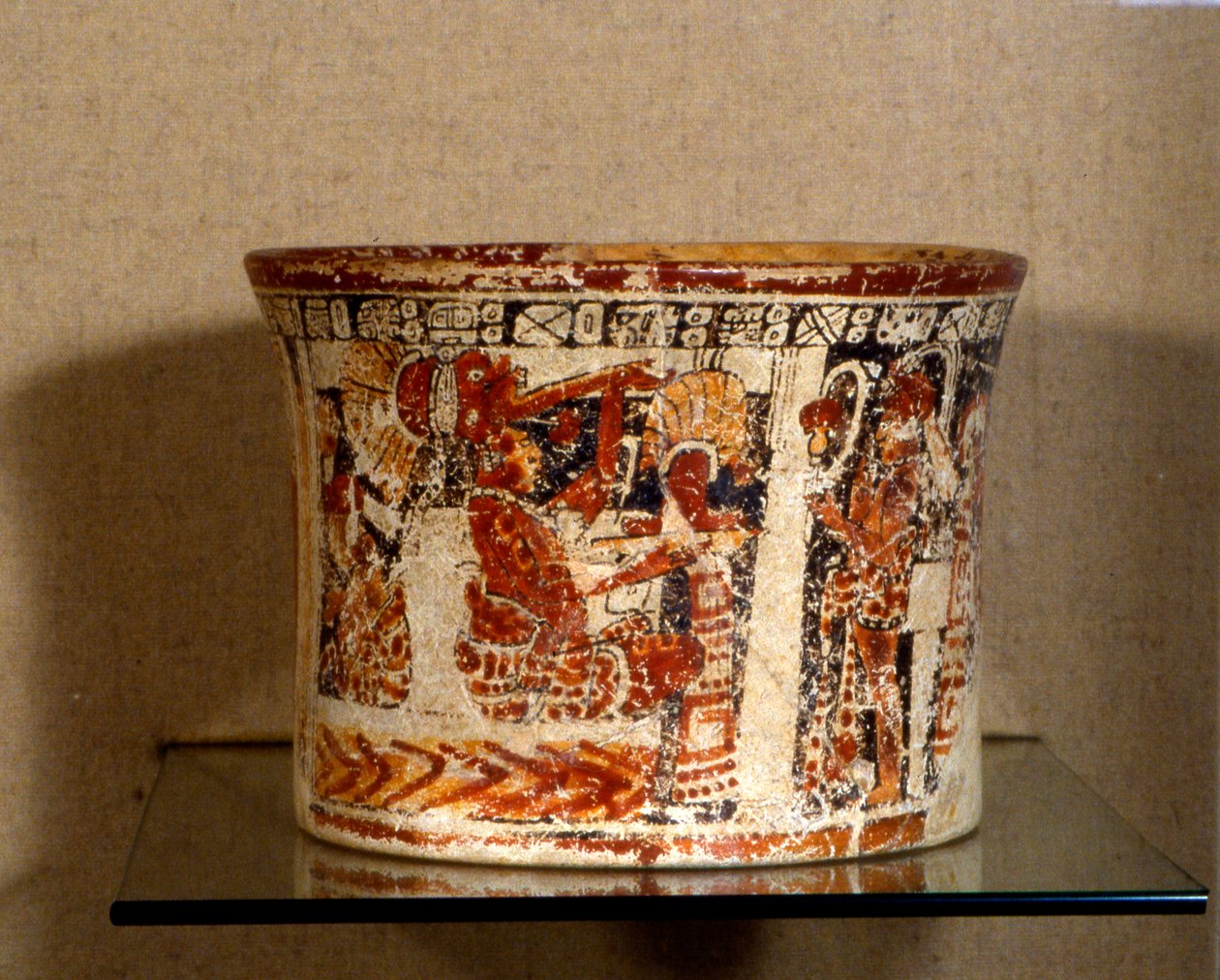 Temetkezési edény Calakmulból, késő klasszikus időszak (i.sz. 600-900) (kerámia) alkotó: Hippolyte Lalaise Devéria