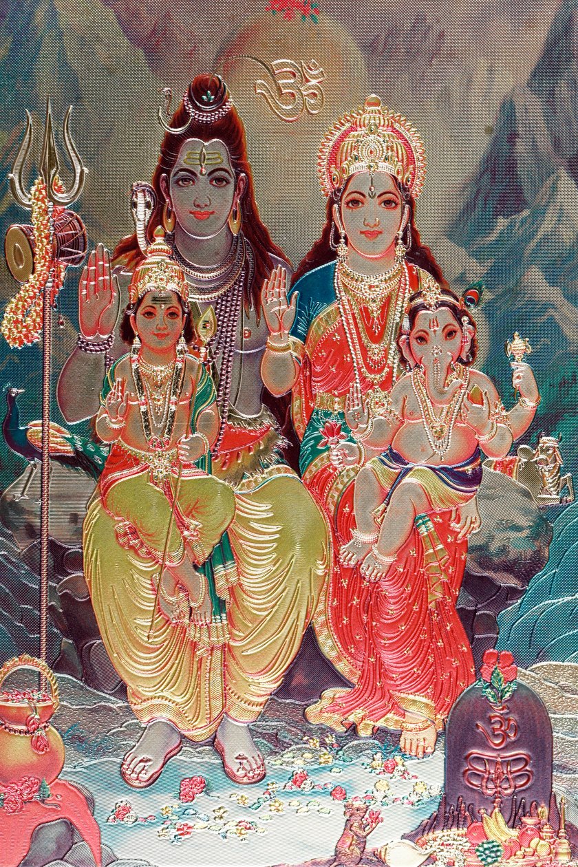 Shiva Isten és Parvati istennő fiukkal Ganesha. alkotó: . .