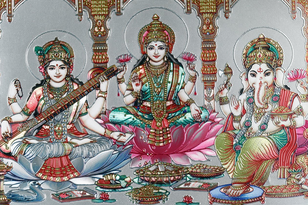 Lakshmi, Visnu felesége, a jólét, a szerencse és a szépség istennője. Ganesh. alkotó: . .