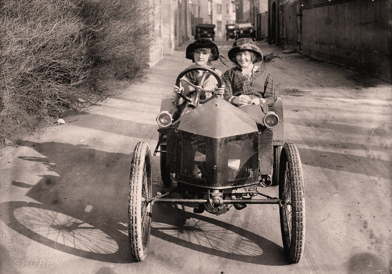 Ki egy autóútra, c. 1912 (fotó) alkotó: Frederick (attr. to) Barnard