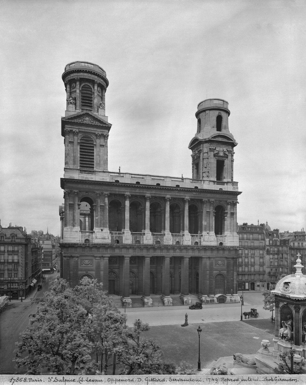 Kilátás a Saint-Sulpice-templomra, 1921-22 (lásd még: 346071) alkotó: Studio Giraudon