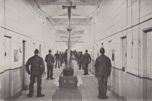 Huligánok összejövetele, Borstal börtön (f/w fotó)