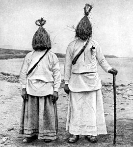 Egy pár szalmafiú, Írország, 1922.
