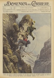 Miközben két hegymászó megmászta a Monte Civetta keleti oldalát, a Dolomitokban a sziklatömböt?