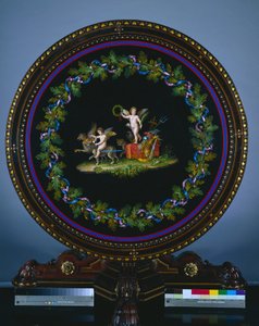 Középső asztal mikromozaik lappal, "Love Triumphant" alkotó: Agostino Francesangeli