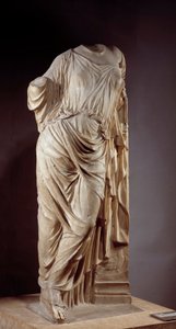 Aphrodité az oszlophoz. Márványszobrászat Aphrodité után, Alcamene, a Kr.e. V. századi görög szobrász által használt Dim. 1,18 m Párizs, Musee du Louvre alkotó: Alcamenes (attr. to)