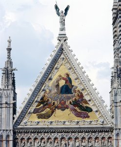Sienai katedrális (Cattedrale di Santa Maria Assunta). 1215-1263. Részlet: mozaik Mária koronázásával. 1878