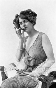 Irene Warren, 1908-1909.