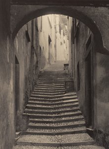 Egy utca Bellagióban alkotó: Alfred Stieglitz