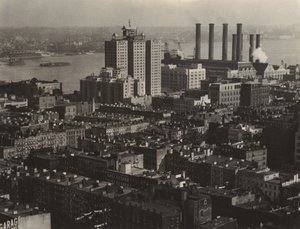 A New York-i Sheltonból (3003-as szoba), délkeleti irányba nézve alkotó: Alfred Stieglitz