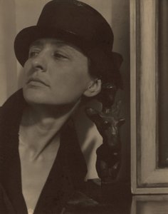 Georgia O’Keeffe és a Matisse-szobor alkotó: Alfred Stieglitz