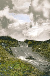 Beach Path, 2018 (kézzel átfestett fotó)