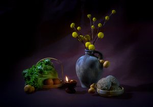 Gyertyafényes őszi csendélet alkotó: Alice Sheng