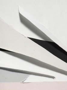 Árnyékolt geometriai redők alkotó: Alma