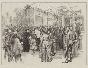 A királynő a londoni Mansion House-ban, a londoni Cityben, az East Endről való visszatérésekor
