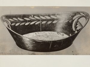 Kenyértálca alkotó: American 20th Century