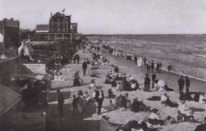 Old Orchard Beach, Maine: A tengerparton (f/w fotó) alkotó: American Photographer (after)