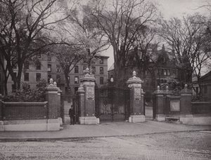 Providence, Rhode Island: Van Wickle Gate, Brown Egyetem (f/w fotó) alkotó: American Photographer (after)