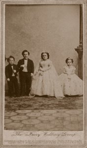 Charles Sherwood Stratton, Tom Thumb tábornokként ismert amerikai előadóművész és felesége, Lavinia Warren esküvői fényképe