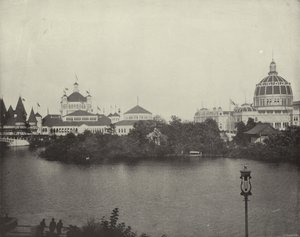 Az erdős szigeten át, északkeleten alkotó: American Photographer