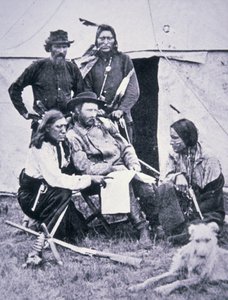 George A. Custer tábornok (1839-76) indiai felderítőivel az 1873-as Yellowstone-expedíció során alkotó: American Photographer