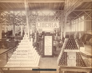 Libériai szappan- és kávékiállítás, Agricultural Hall, Philadelphia Centennial Exhibition, 1876 (albumnyomat) alkotó: American Photographer