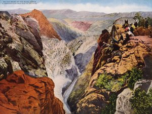 A Királyi szurdok peremén (színes fotó) alkotó: American Photographer