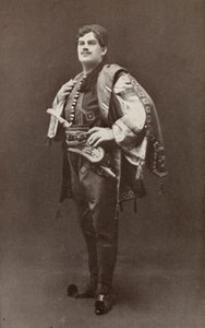 Riccardo Martin, mint Enzo, a "La Gioconda"-ban (fekete-fehér fotó) alkotó: American Photographer
