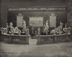Cement szobor alkotó: American Photographer