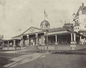A Haytien épület alkotó: American Photographer